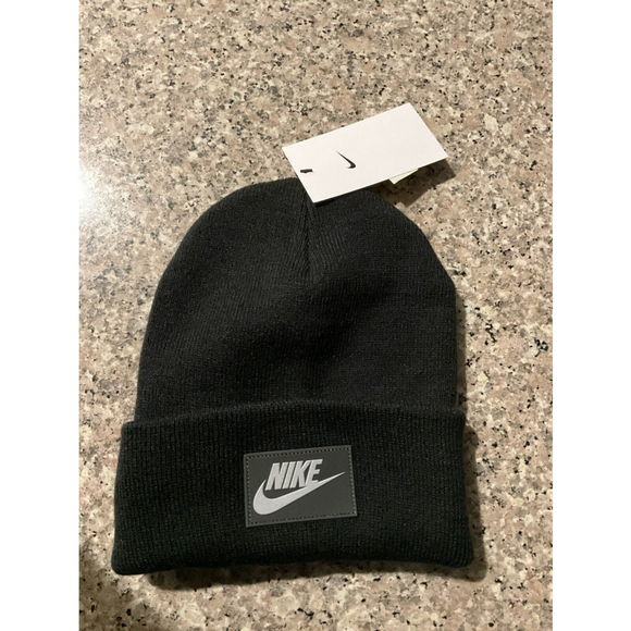 Nike Cuffed Beanie Knit Hat - Picture 1 of 8